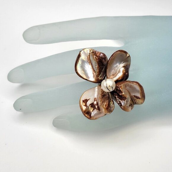 Brown Sea Shell Freshwater Pearl Bead Asymmetric Flower Adjustable Ring - Picture 1 of 13
